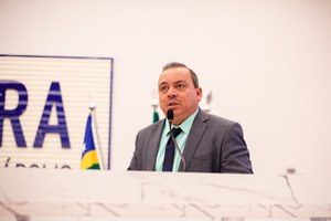 Suender pede melhoria na coleta de lixo e repercute passeata por réus do 8 de janeiro