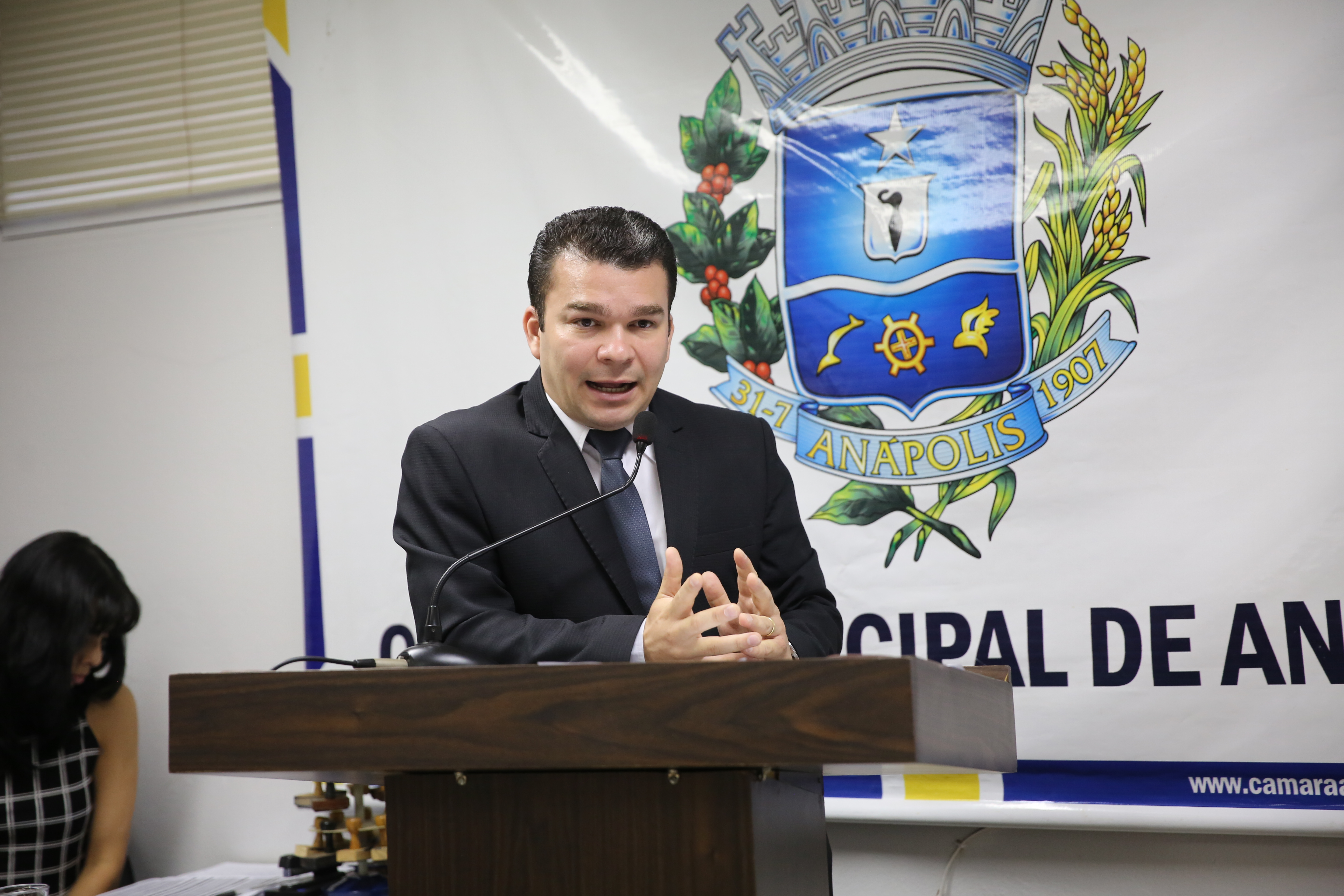 Teles Júnior fala sobre reforma do prédio da União Literária Anapolina (ULA)