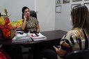 Thais Souza apresenta Castramóvel para secretária de saúde de Gameleira