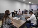Thaís Souza recebe secretário de Saúde de Jesúpolis e fornece informações sobre controle populacional de animais Thaís Souza recebe secretário de Saúde de Jesúpolis e fornece informações sobre controle populacional de animais