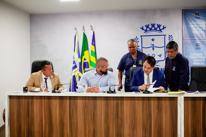 Vacinação domiciliar e reestruturação organizacional são encaminhadas em Comissão dos Direitos do Servidor Público e Trabalho