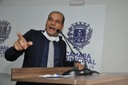 Vereador Domingos Paula critica a qualidade do serviço de tapa buraco feito no Daia Vereador Domingos Paula critica a qualidade do serviço de tapa buraco feito no Daia