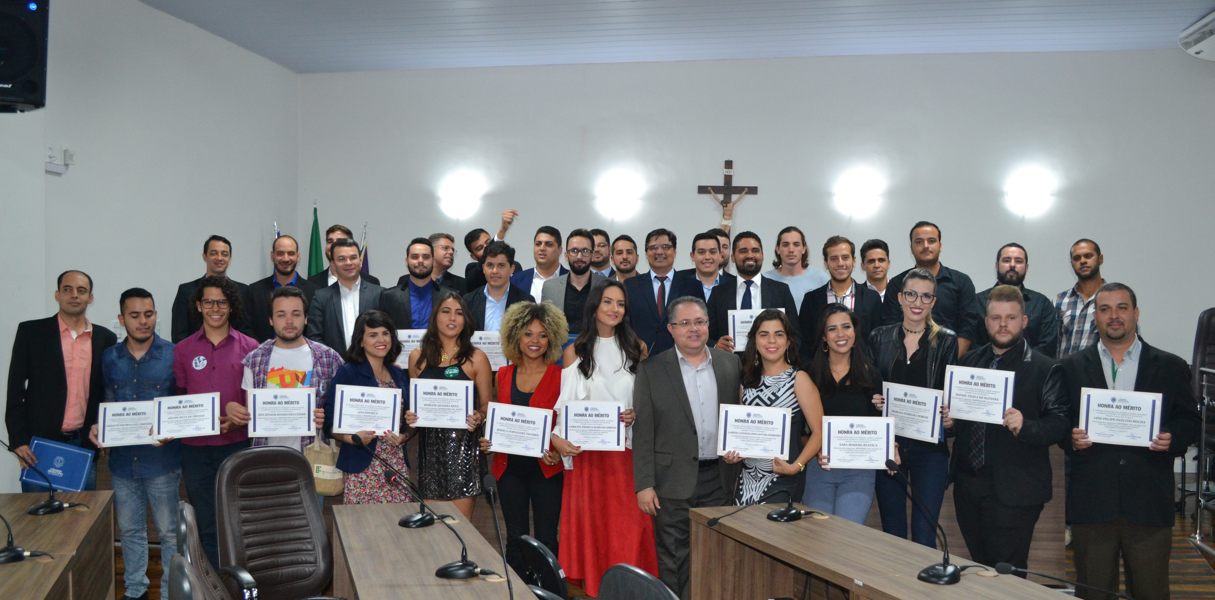 Vereador Lisieux Borges preside sessão solene do Dia do Jovem