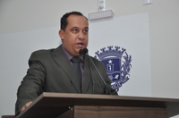 Vereador Luzimar Silva critica a postura política do palhaço Tiririca, candidato à reeleição