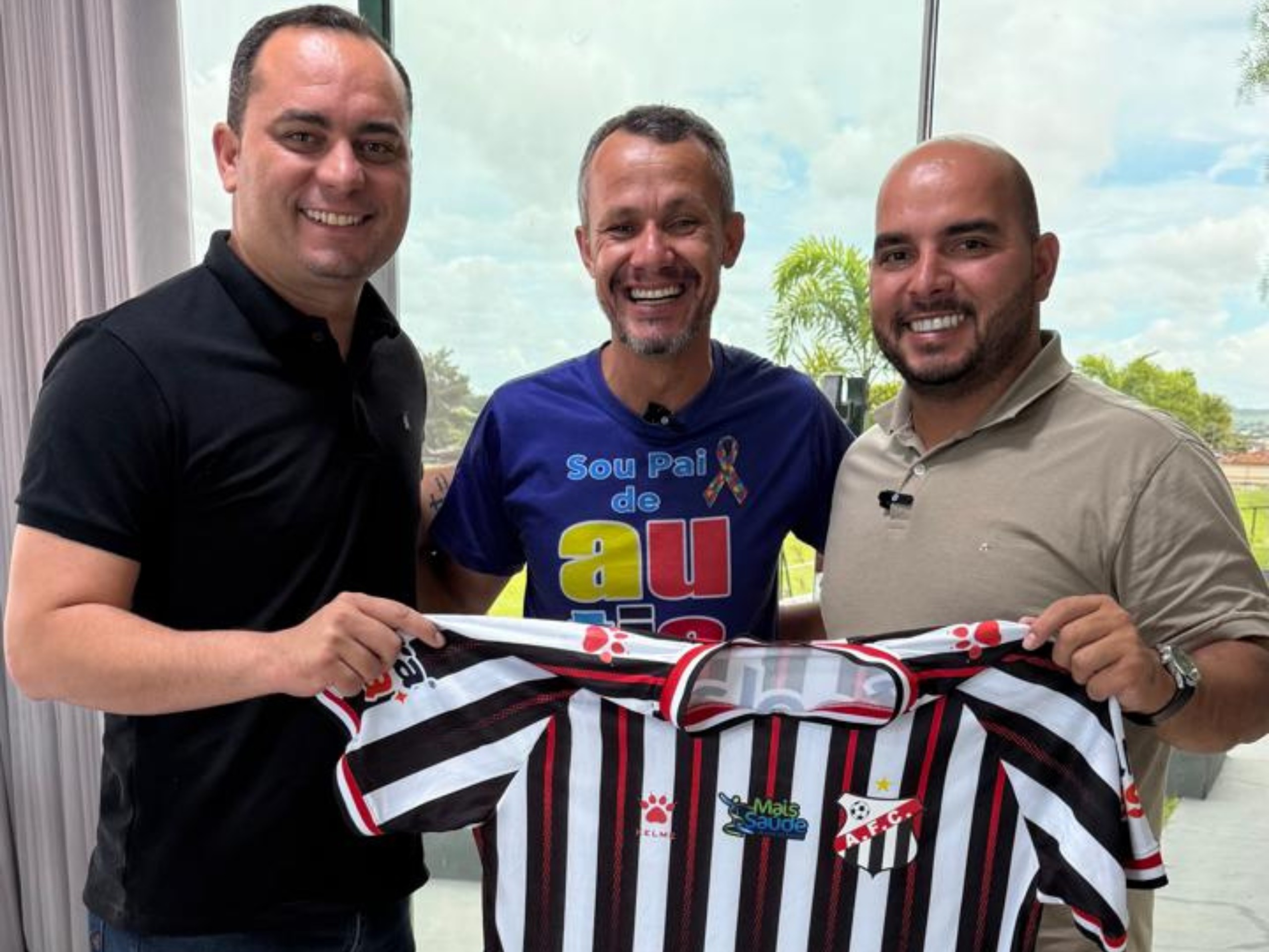 Vereador Reamilton do Autismo firma parceria com Anápolis Futebol Clube para criação do Projeto Futebol Inclusivo
