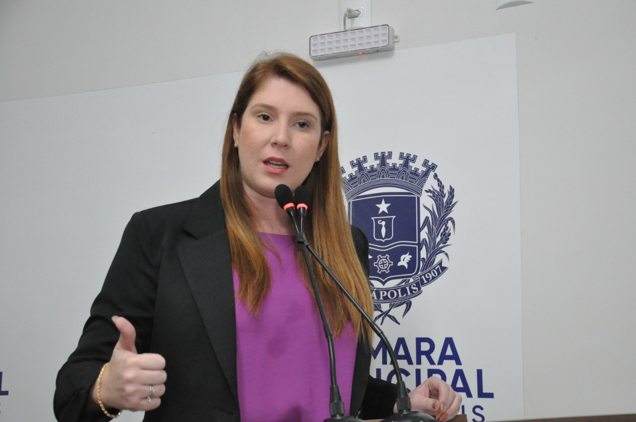 Vereadora Andreia divulga resultados positivos sobre lei voltada à sustentabilidade