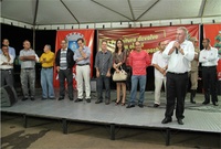 Vereadores acompanham inauguração de asfalto no Parque Brasília
