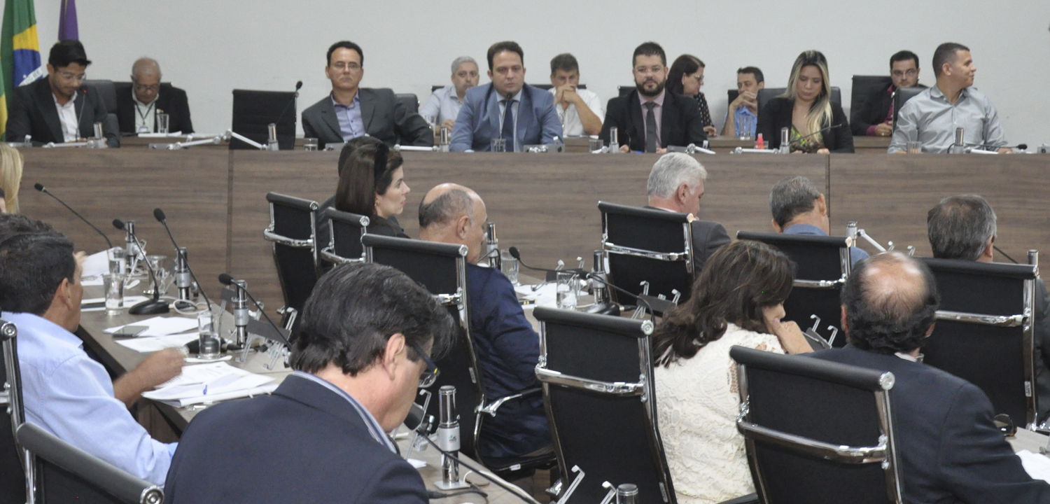 Prefeitura presta contas do primeiro quadrimestre de 2019 em sessão na Câmara
