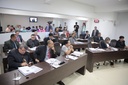 Vereadores mantêm veto do prefeito e aprovam outros dois projetos Vereadores mantêm veto do prefeito e aprovam outros dois projetos