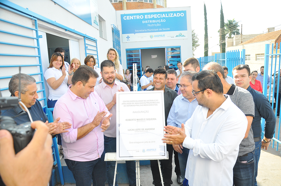 Vereadores participam da inauguração do Centro Especializado de Distribuição de Medicamentos