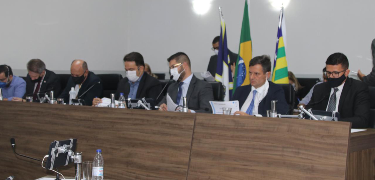 Vereadores recebem prestação de contas da Prefeitura de Anápolis do 2º quadrimestre