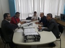 Vereadores se encontram com Secretário de Saúde para falar sobre pagamento de anestesistas Vereadores se encontram com Secretário de Saúde para falar sobre pagamento de anestesistas