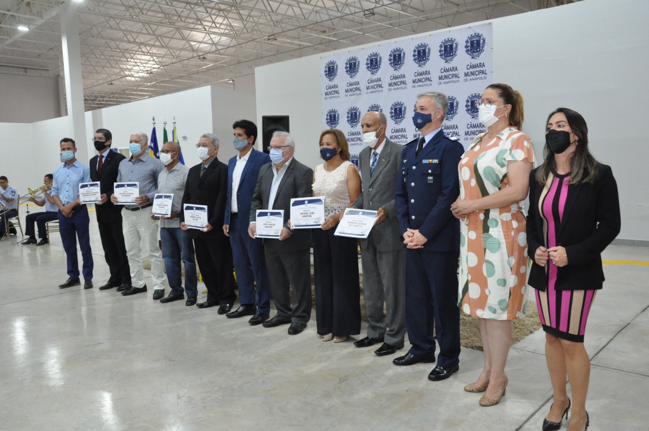 Veteranos da FAB recebem Moção de Aplauso em sessão solene