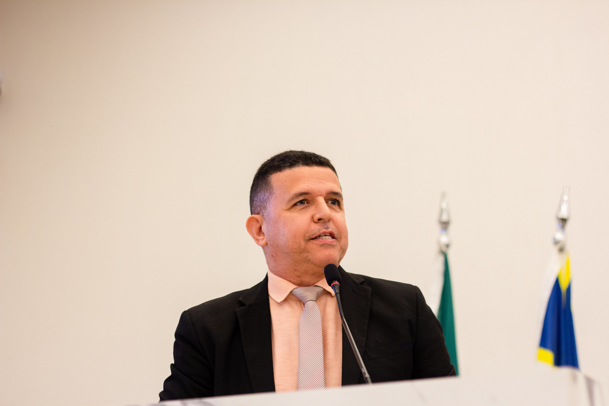 Wederson Lopes acompanha junto à prefeitura ações para resolver demandas pontuais sobre coleta de lixo