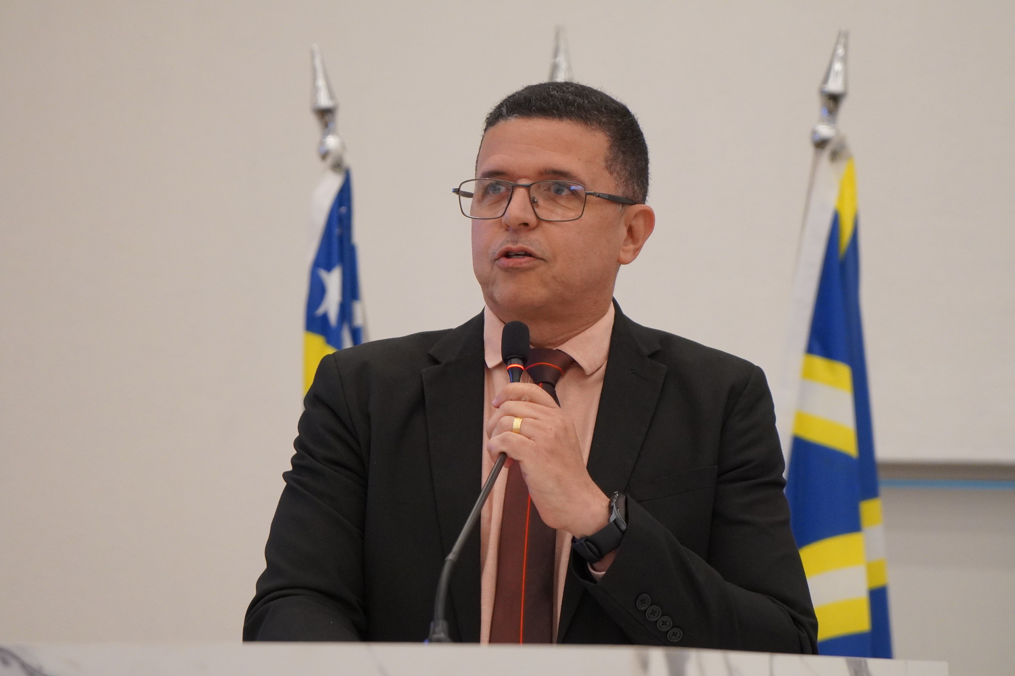 Wederson Lopes critica prisão domiciliar do ex-presidente Jair Bolsonaro decretada por Alexandre de Moraes