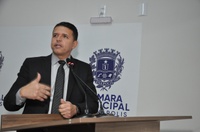 Wederson Lopes demonstra preocupação com prazo final de regularização de título eleitoral 